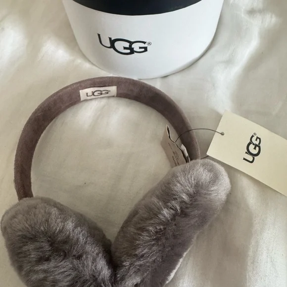 UGG Gray Shearling Earmuffs - Picture 3 of 4